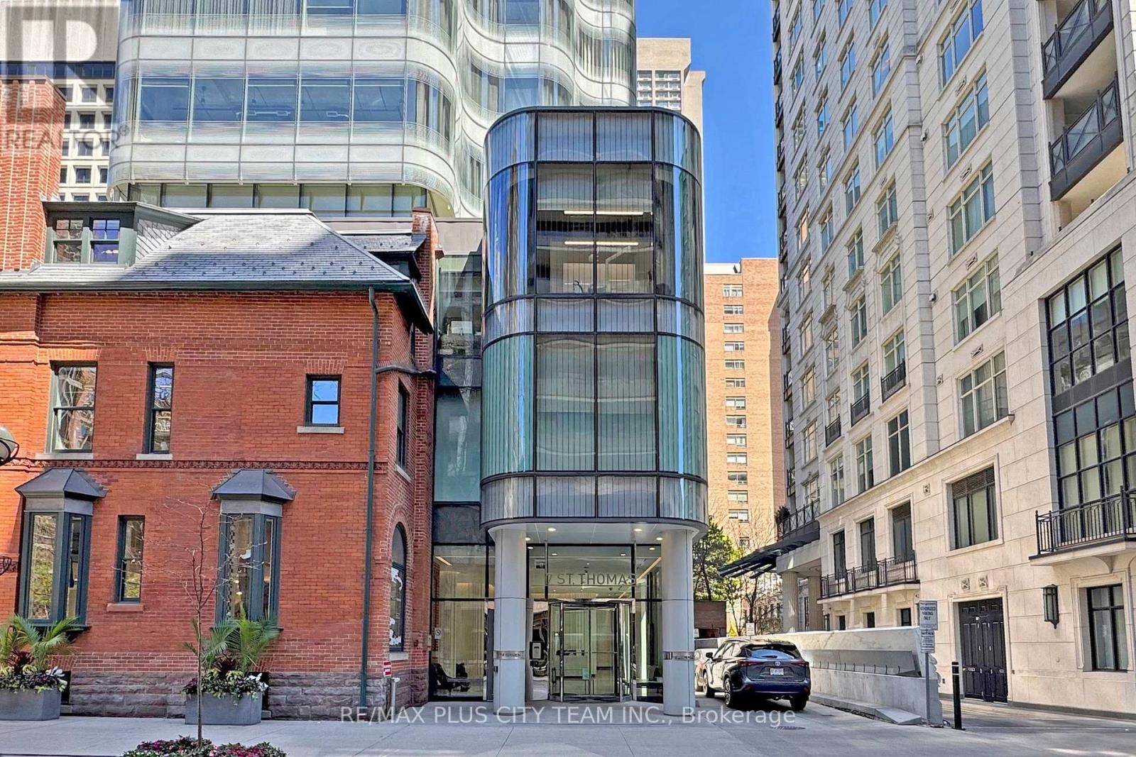 505 – 7 ST. THOMAS STREET