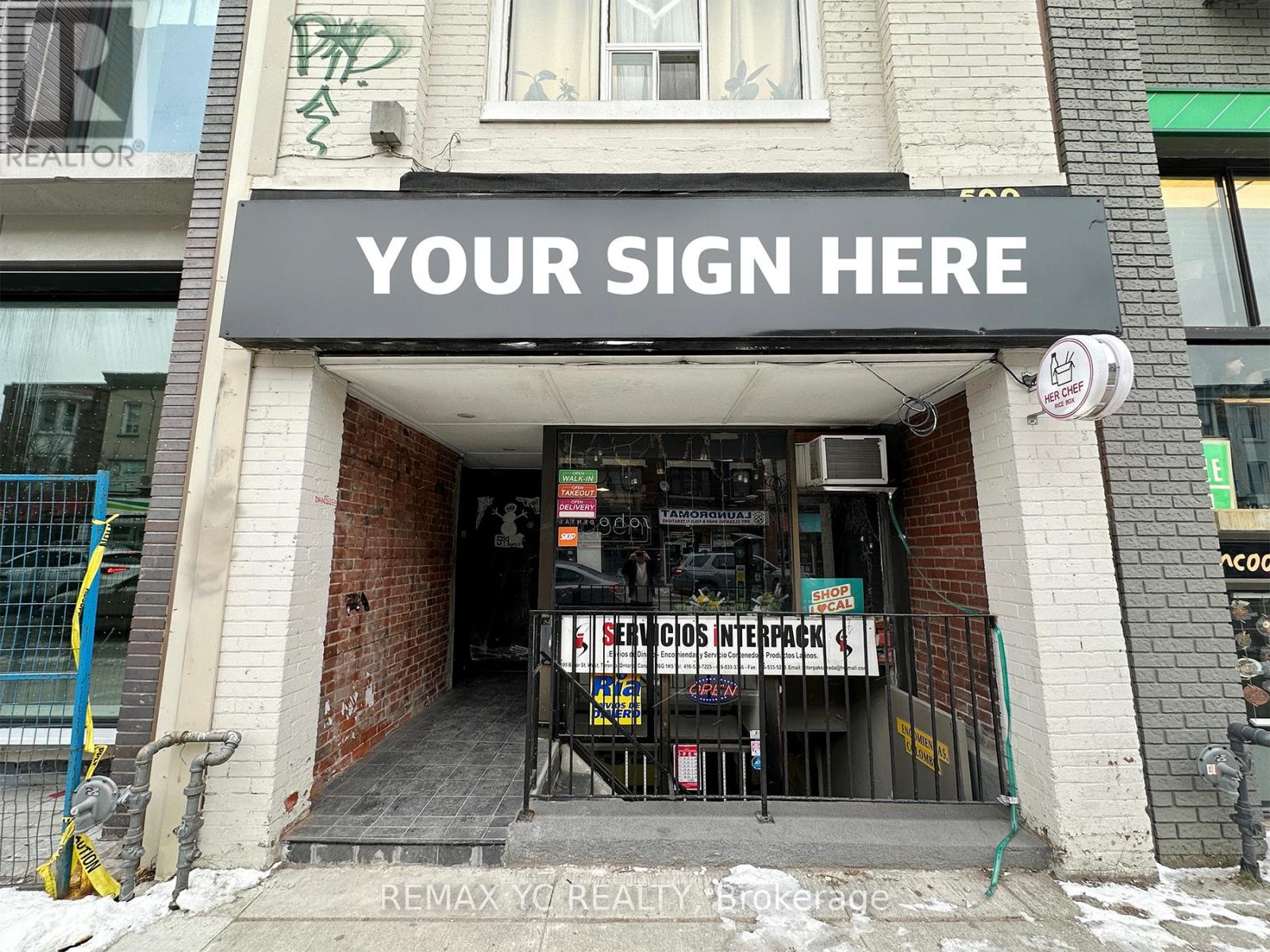 599 BLOOR STREET W