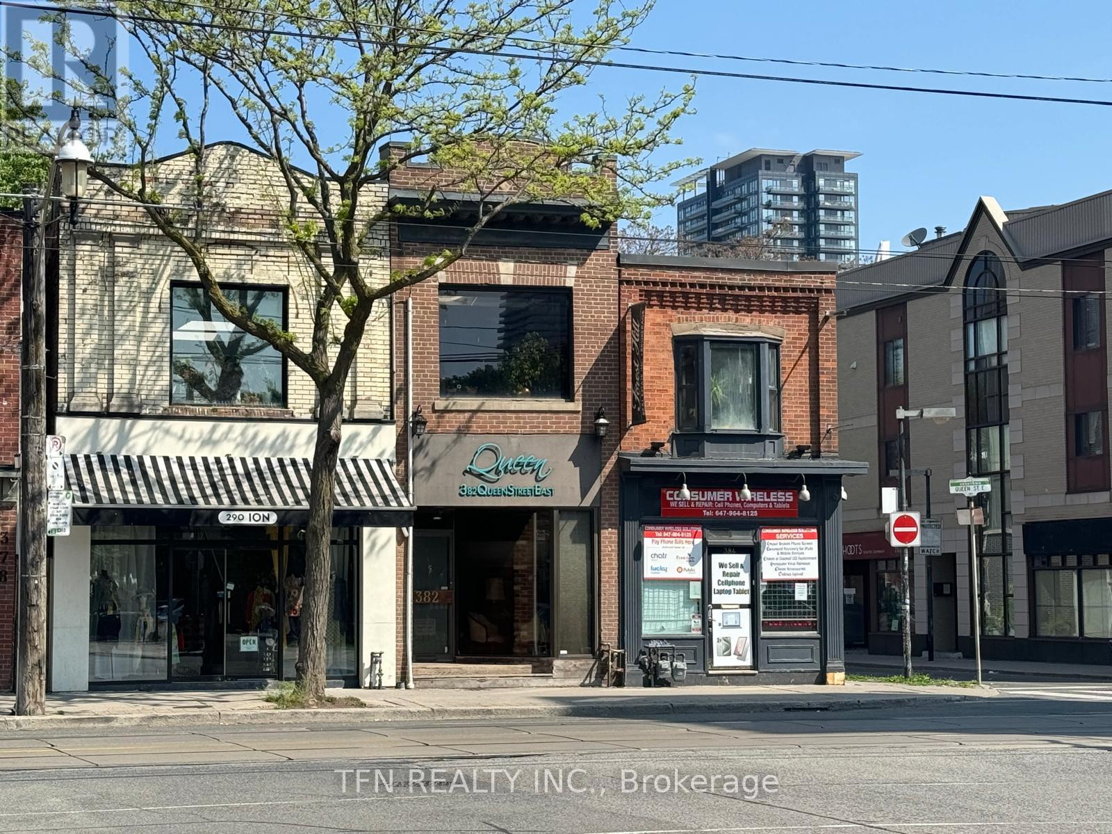 384 QUEEN STREET E
