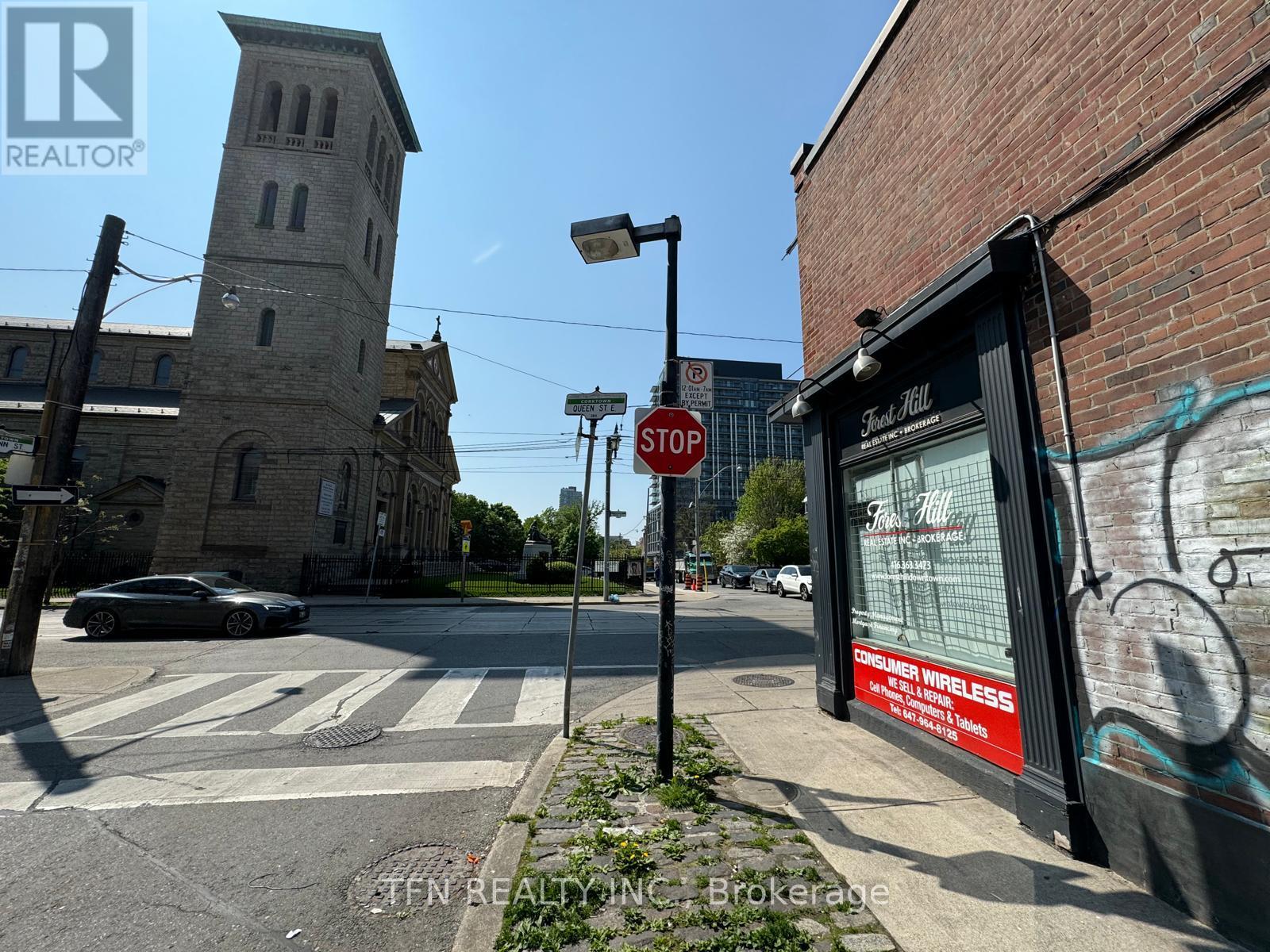 384 QUEEN STREET E