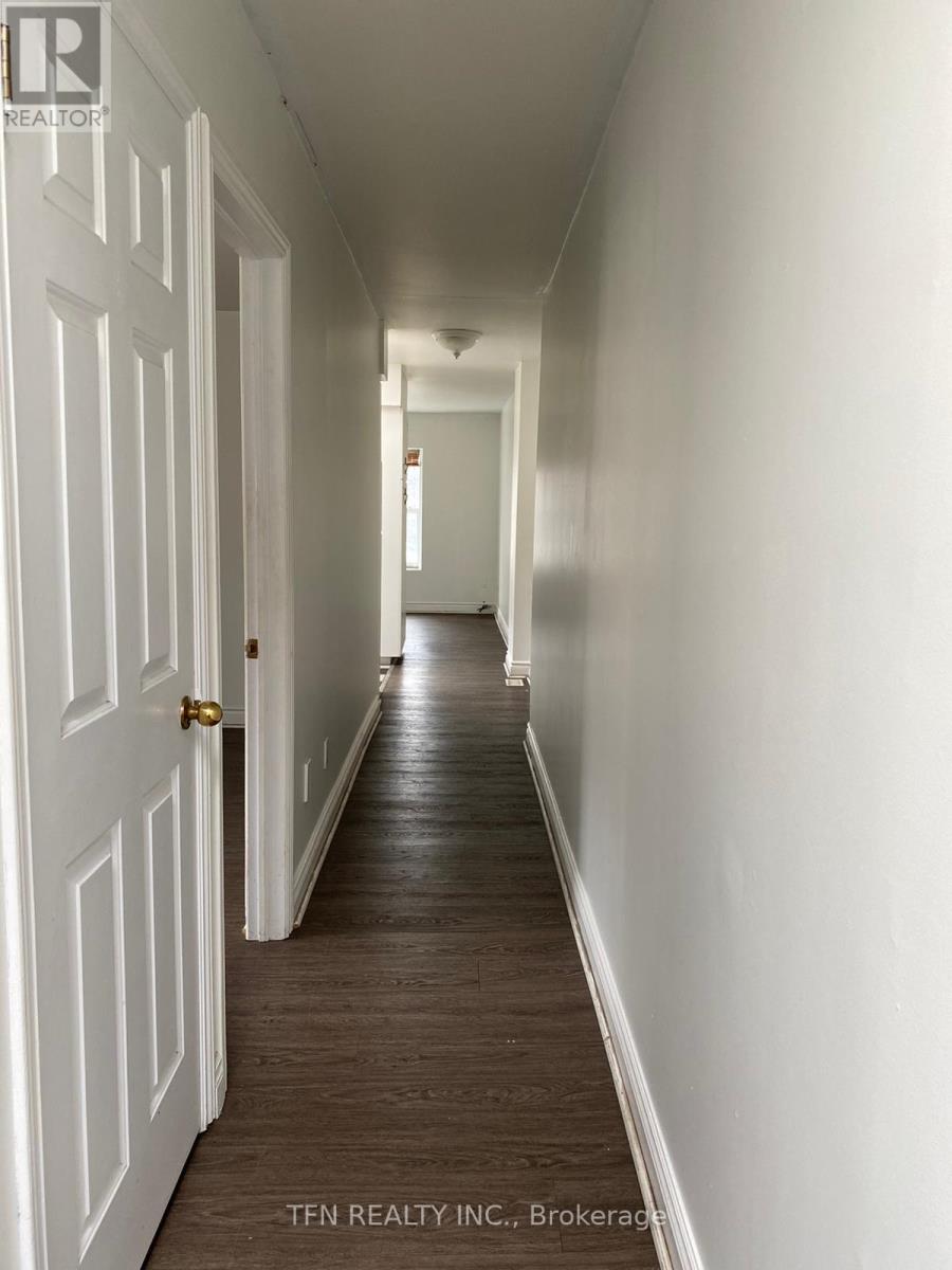 384 QUEEN STREET E