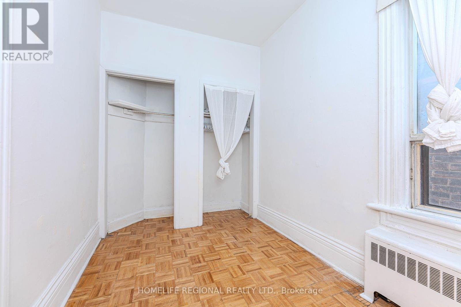 2ND FLOOR – 1573 DUNDAS STREET W