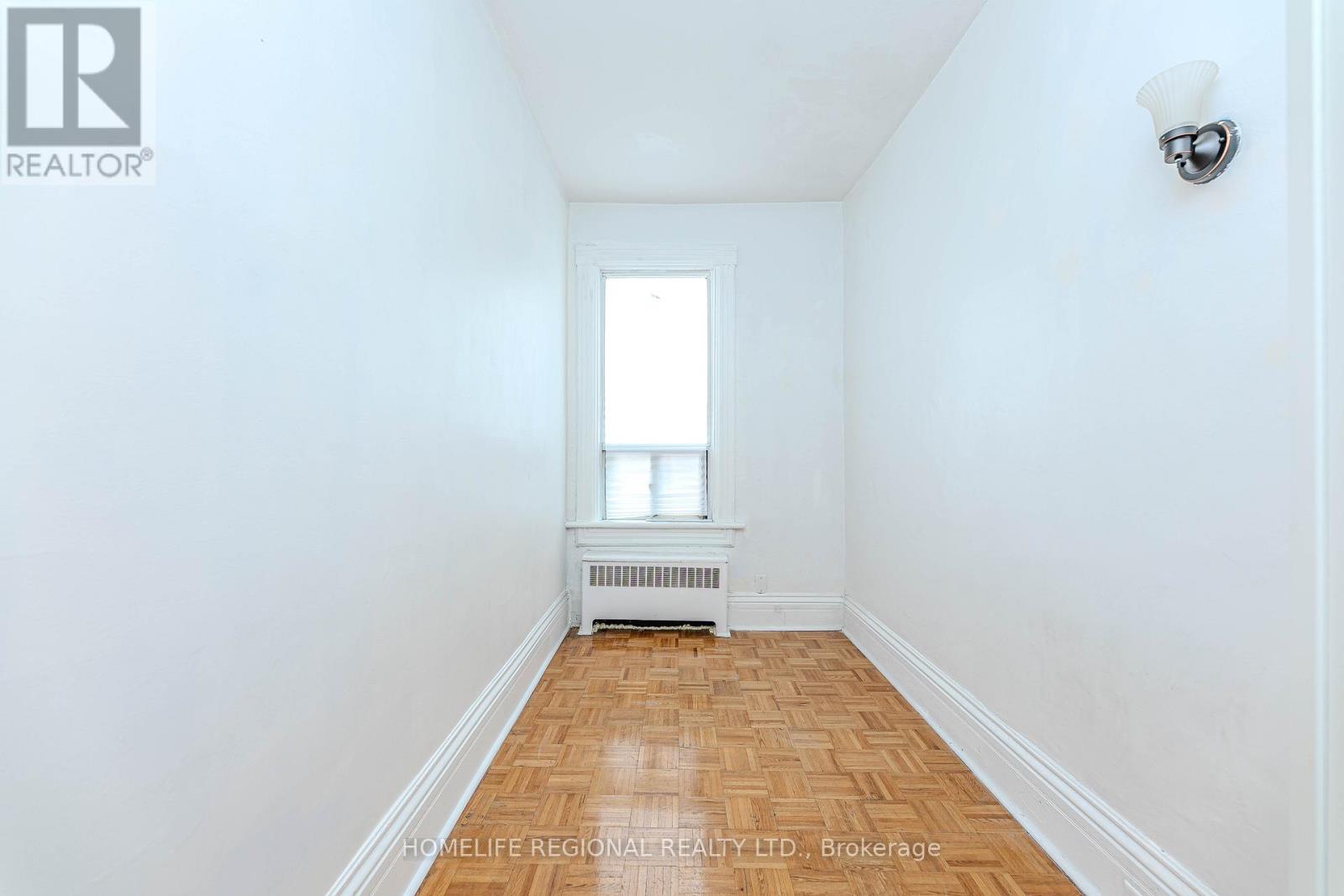 2ND FLOOR – 1573 DUNDAS STREET W