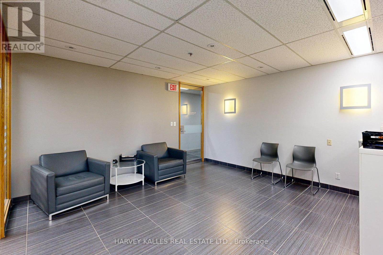 302 – 45 SHEPPARD AVENUE E