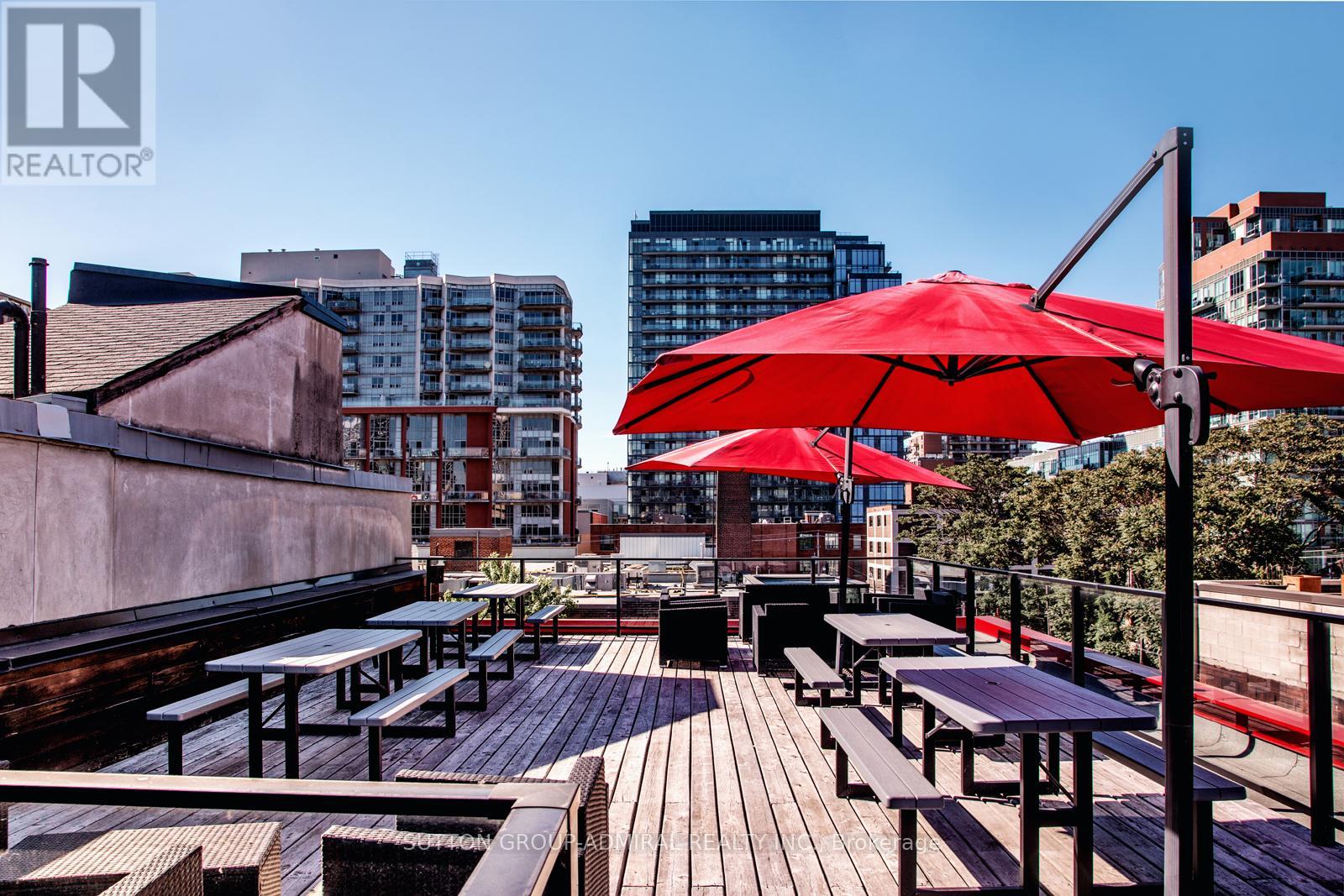 187 QUEEN STREET E