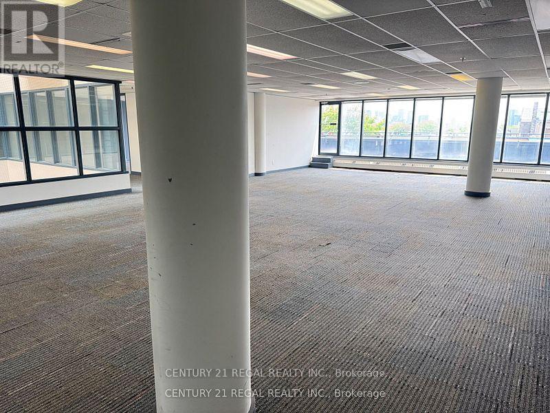 400 – 622 COLLEGE STREET