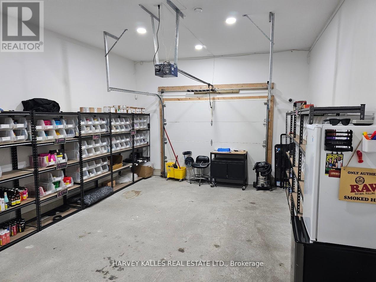 MAIN – 25 KENSINGTON AVENUE