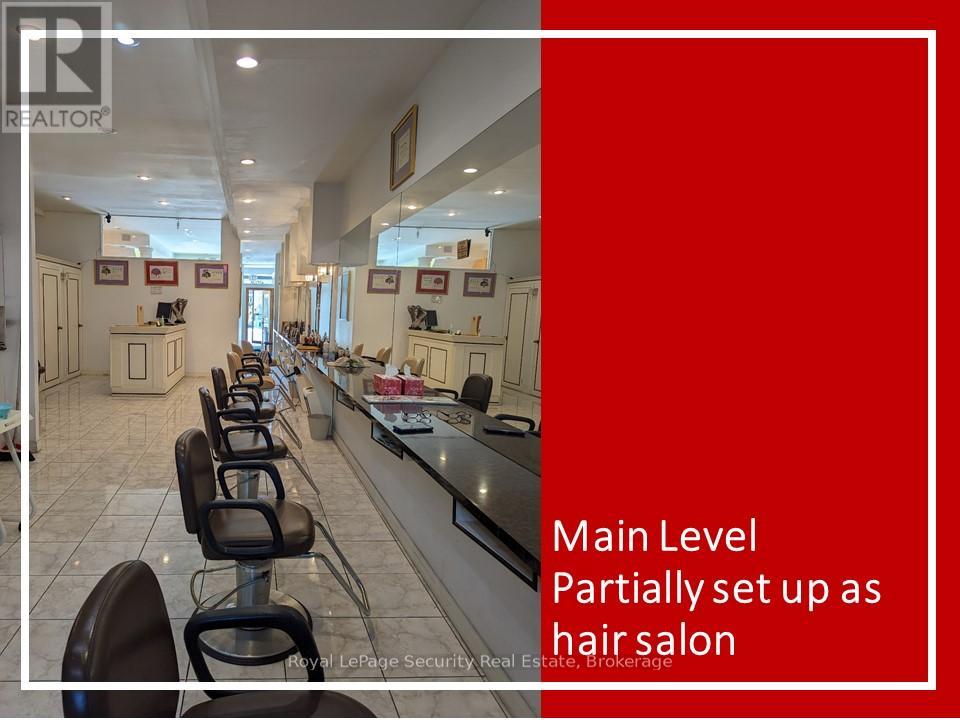 882A EGLINTON AVENUE W