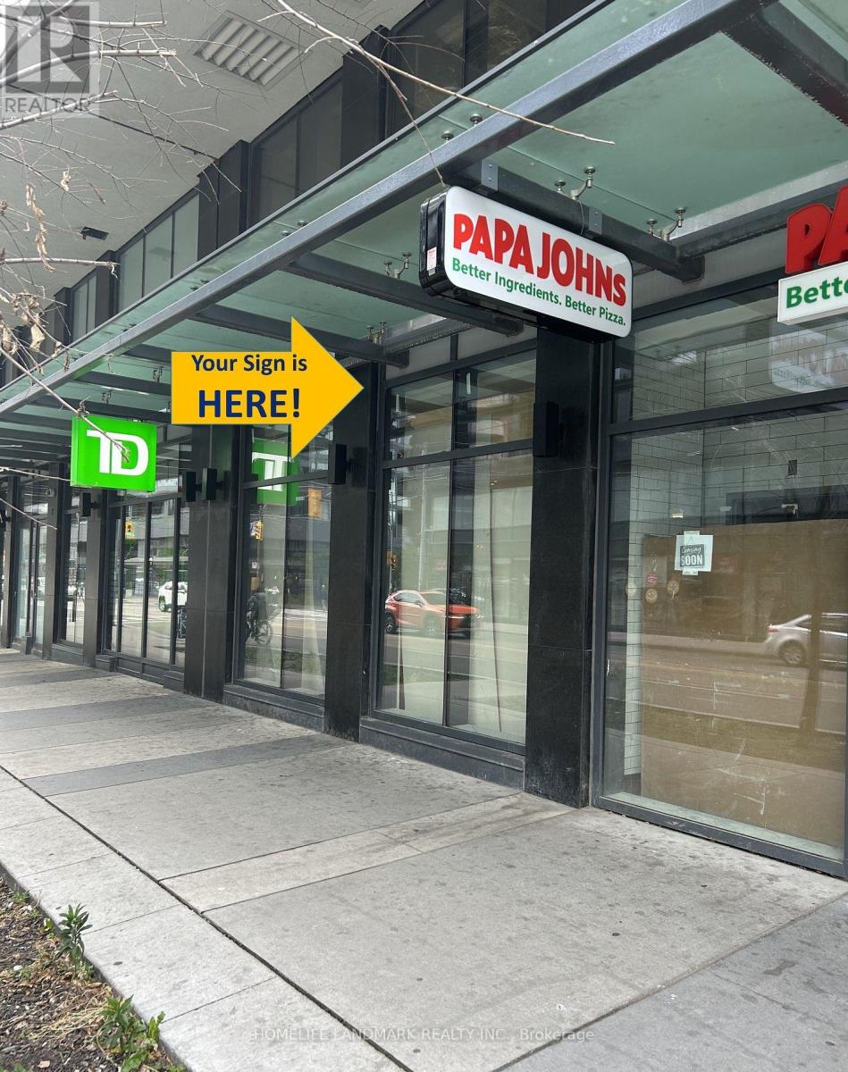 B2 – 200 DUNDAS STREET E