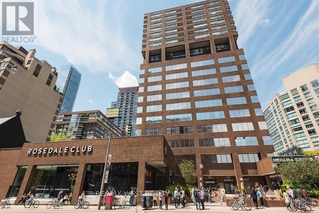 900 – 920 YONGE STREET