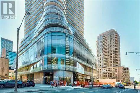 PARKING – 15 WELLESLEY STREET W