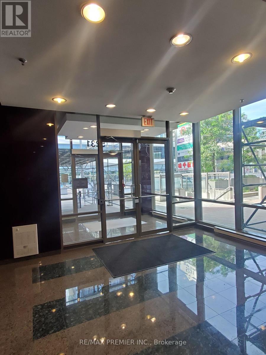 203B – 5231 YONGE STREET