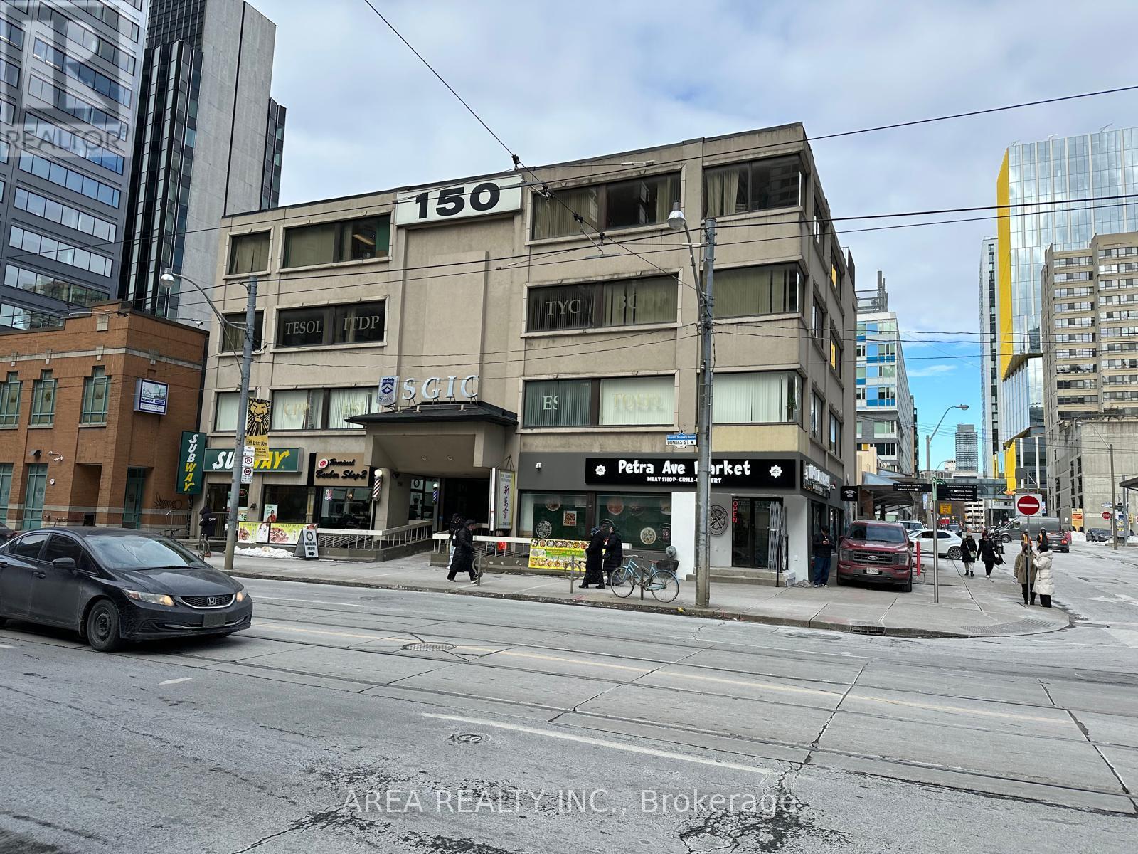 2ND, 3RD, 4TH LEVEL – 150 DUNDAS STREET W