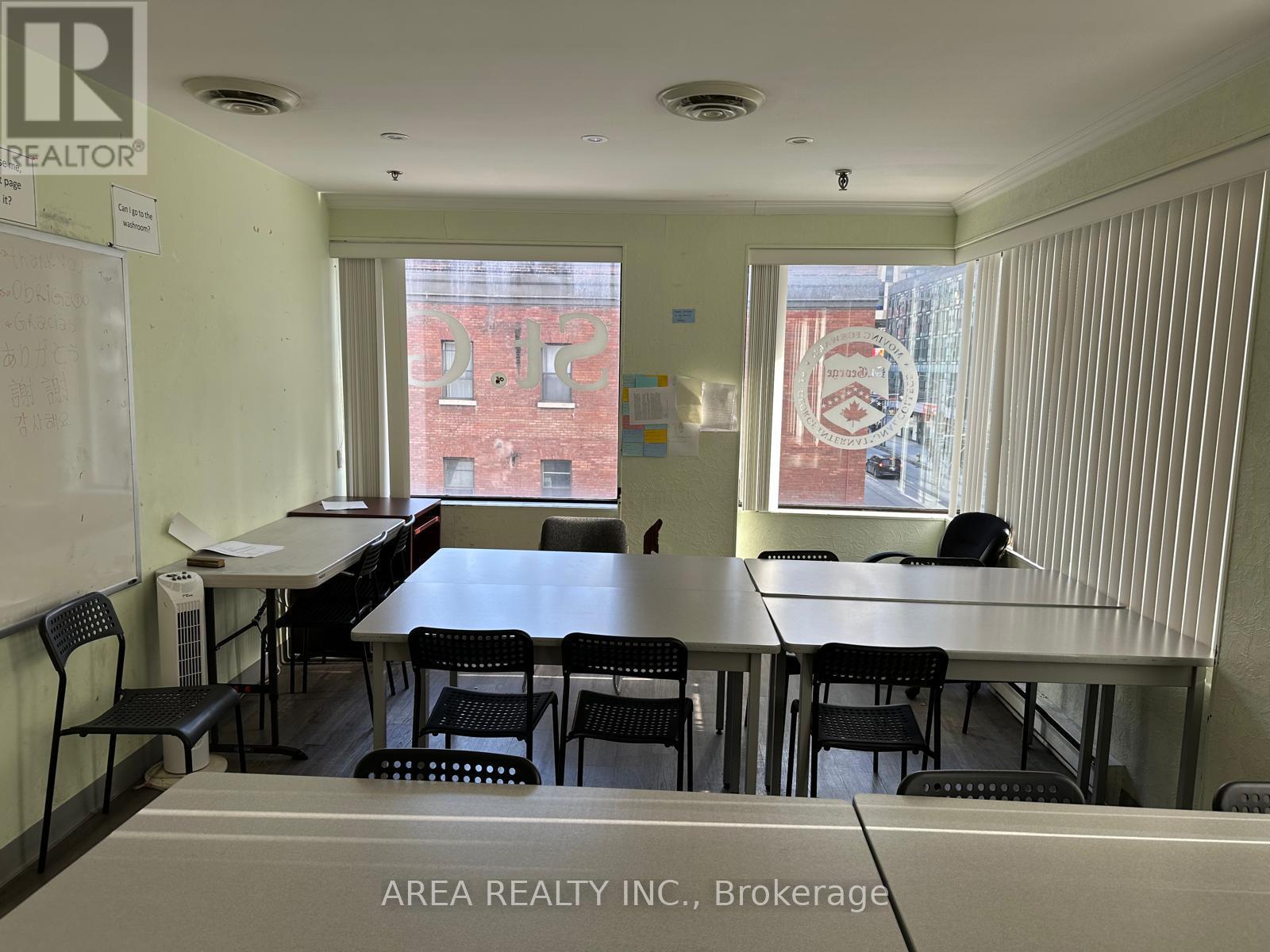2ND, 3RD, 4TH LEVEL – 150 DUNDAS STREET W