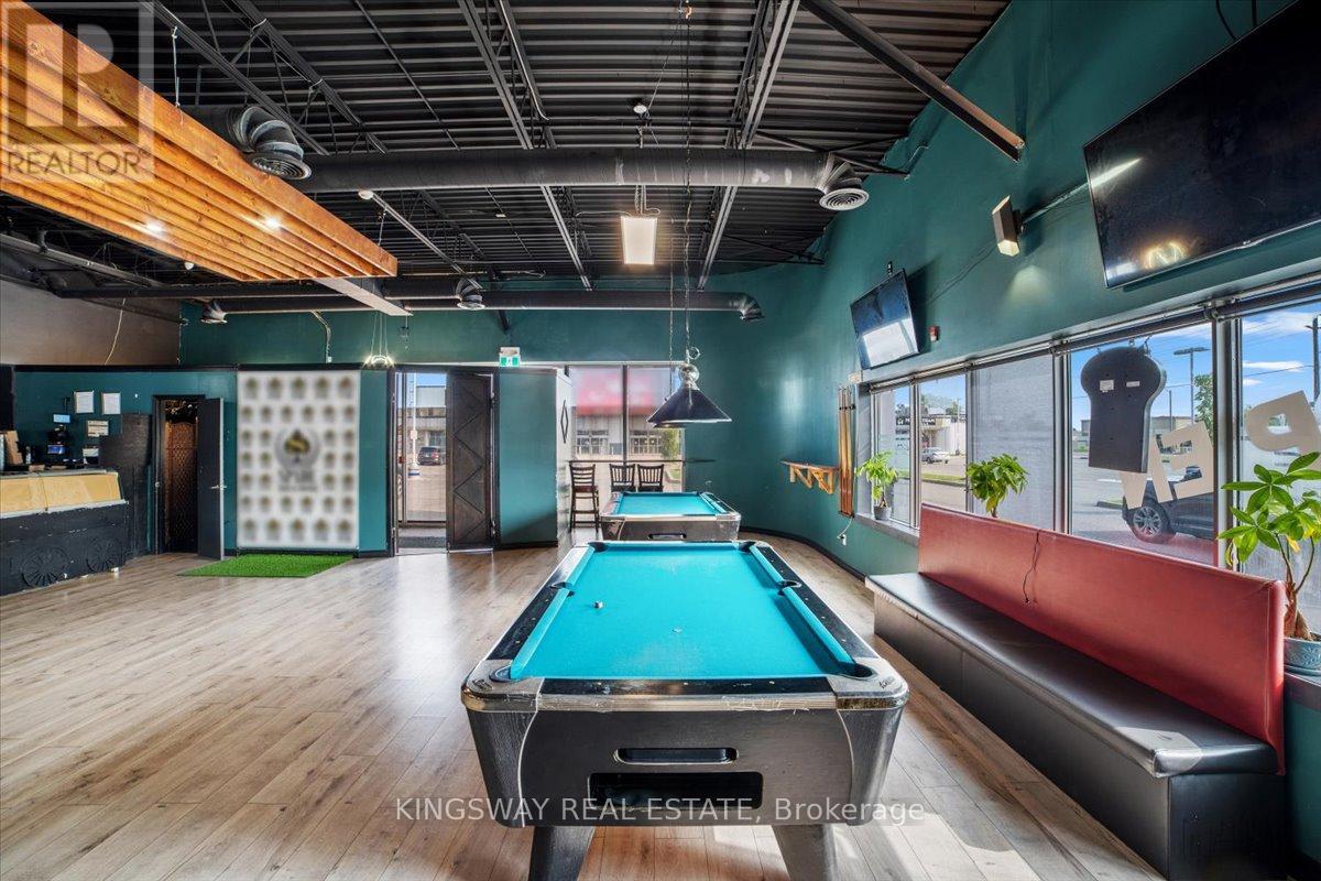 101 – 3580 MCNICOLL AVENUE