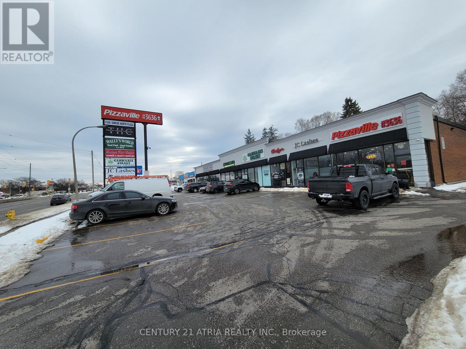 1 – 1100 SIMCOE STREET N