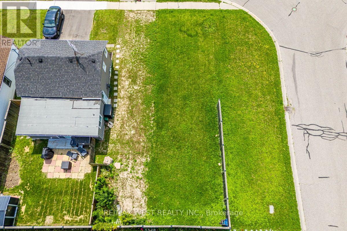 336 ANNAPOLIS AVENUE