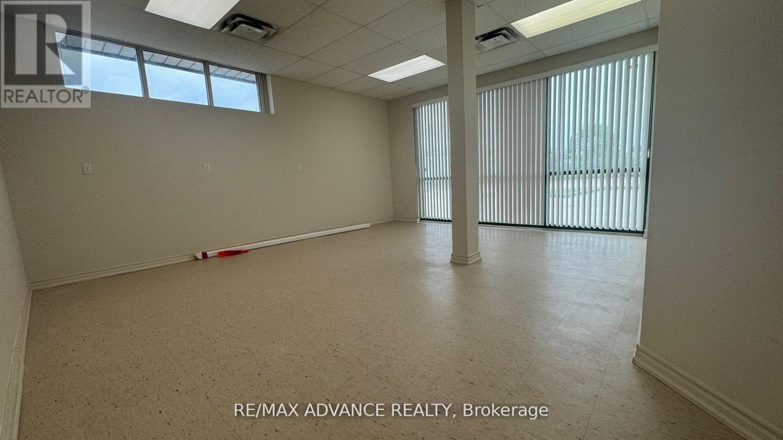 UNIT 6 – 4245 SHEPPARD AVENUE E