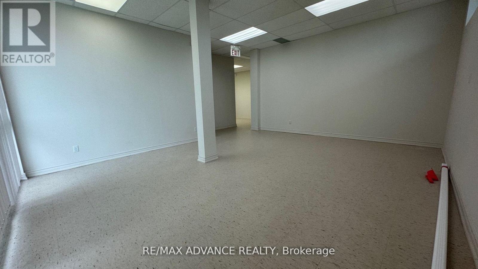 UNIT 6 – 4245 SHEPPARD AVENUE E