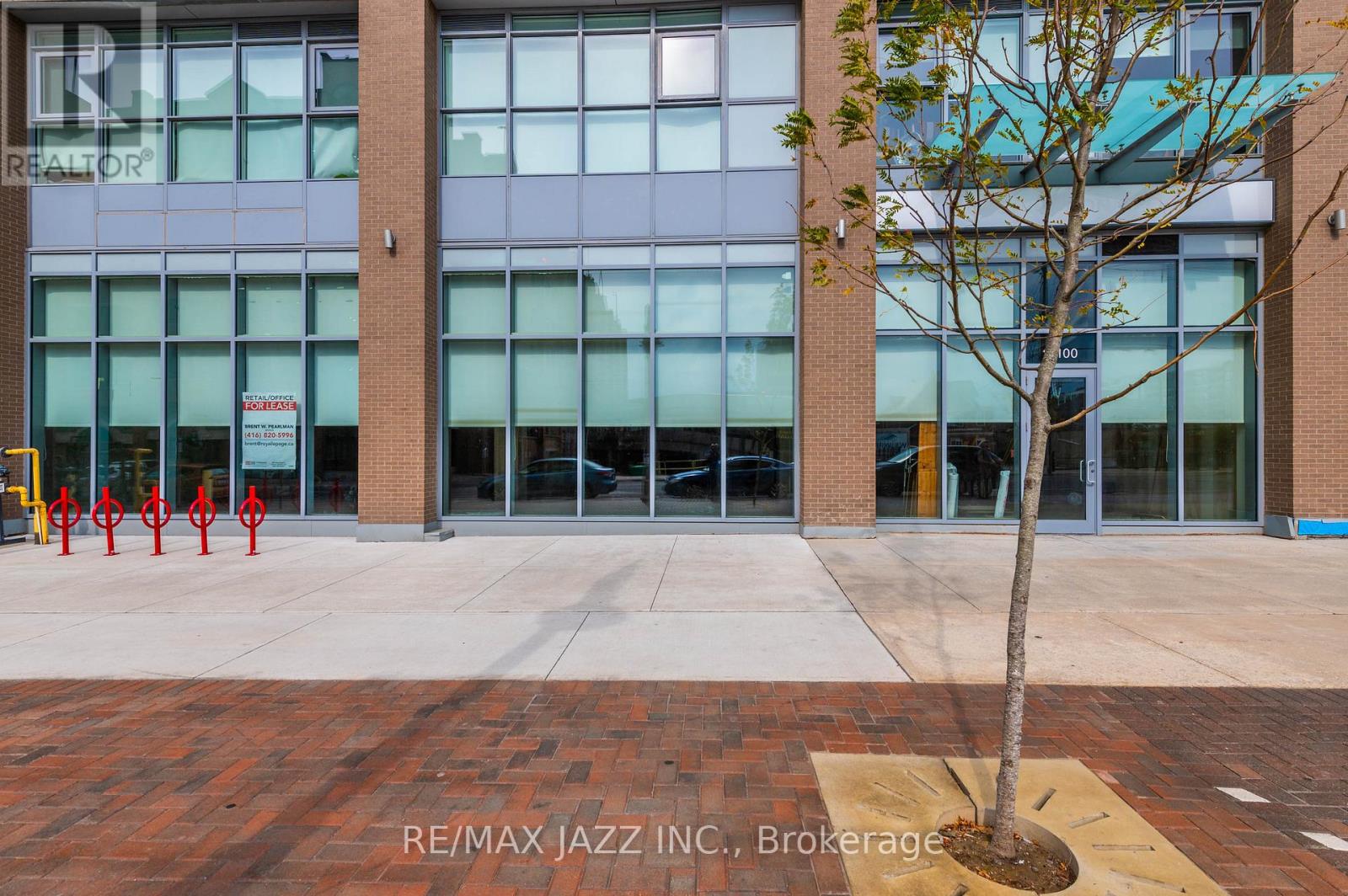 1B – 100 BOND STREET E