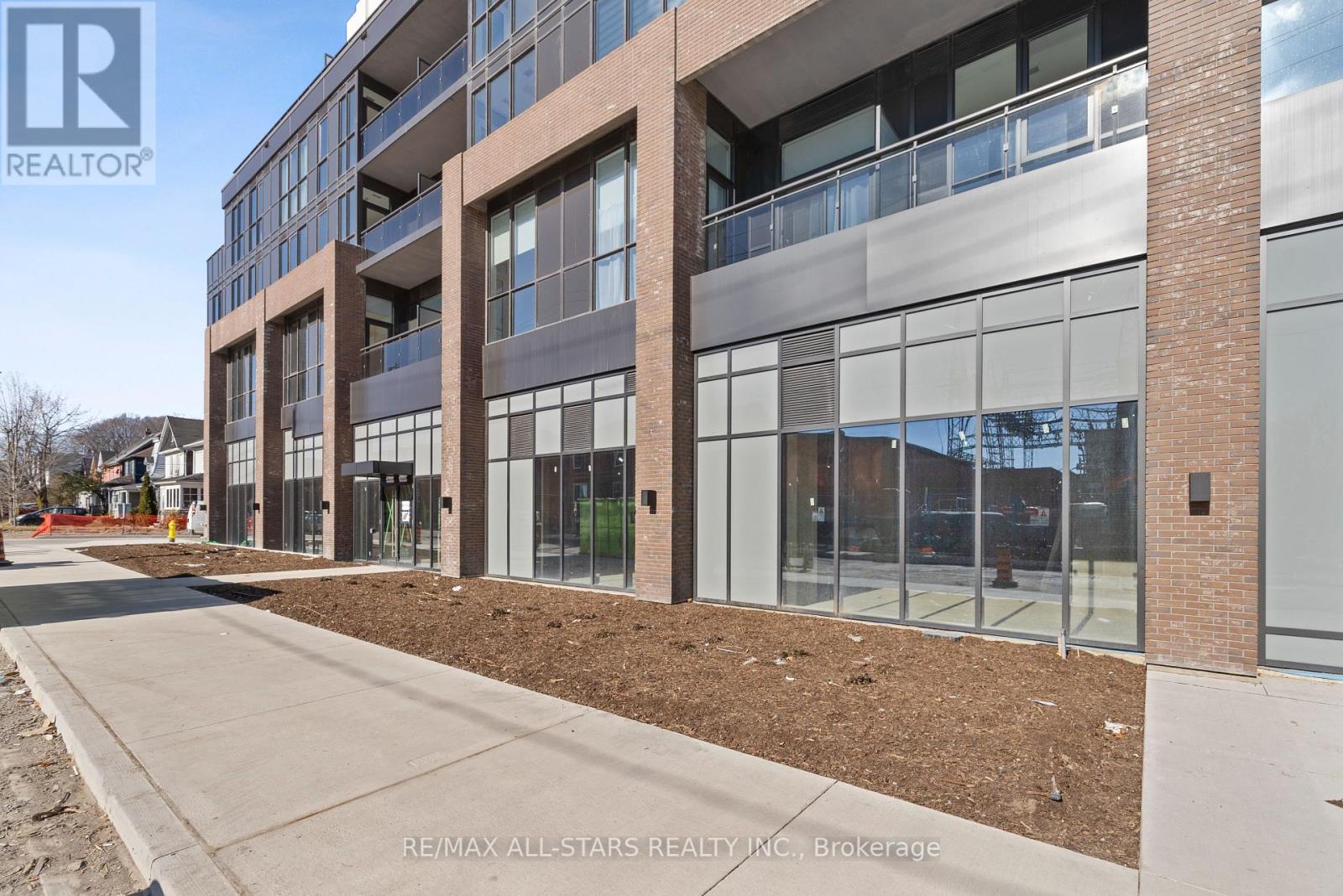 UNIT 5 – 276-294 MAIN STREET