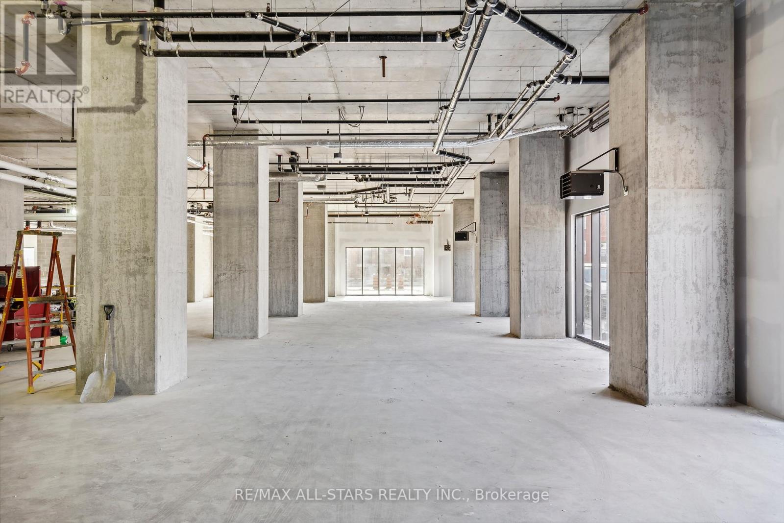 UNIT 5 – 276-294 MAIN STREET