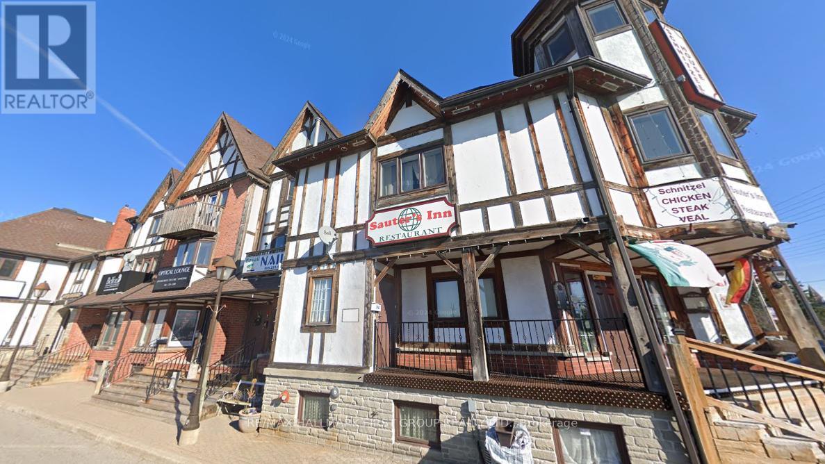9 – 109 OLD KINGSTON ROAD
