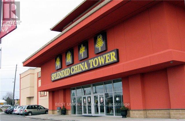 2B9 – 4675 STEELES AVENUE E