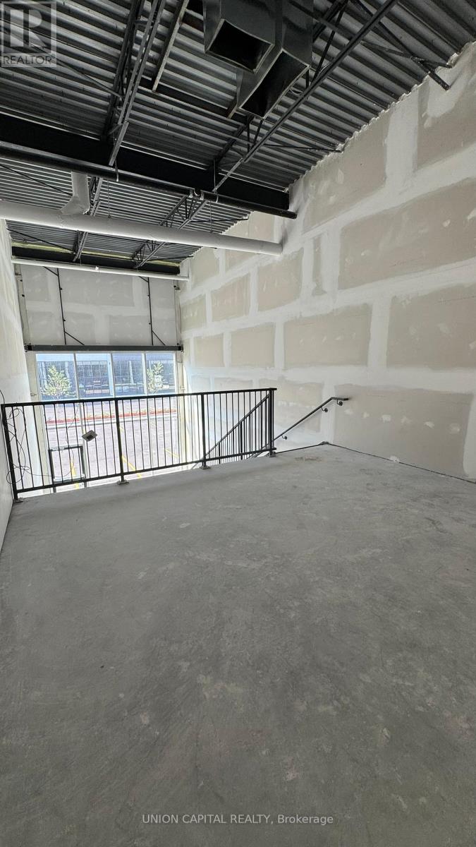 C15 – 3101 KENNEDY ROAD