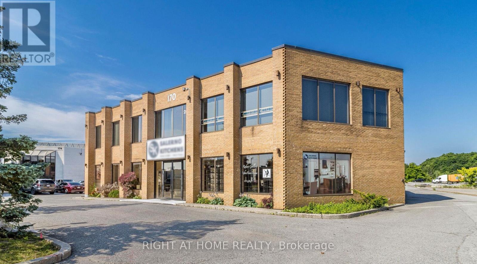 1-2 – 170 WEST BEAVER CREEK ROAD