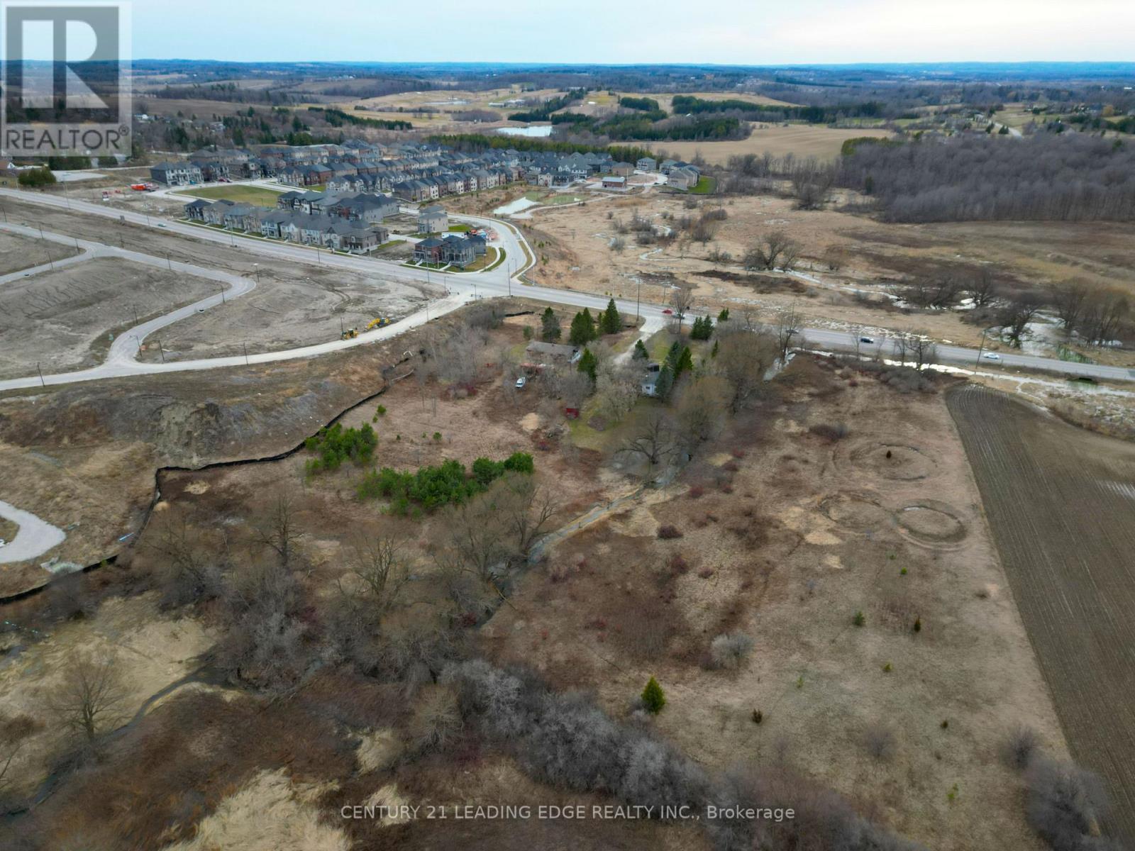 3049 SIMCOE COUNTY RD 27