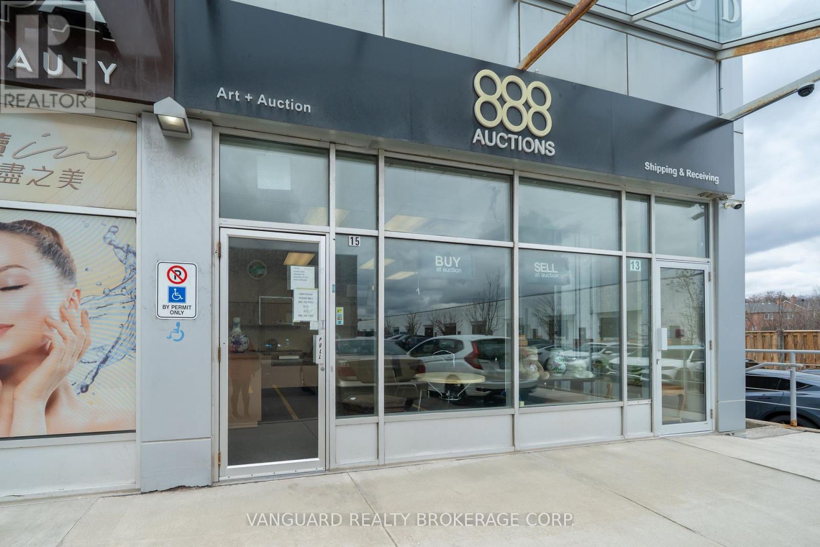 15 – 280 BEAVER CREEK ROAD
