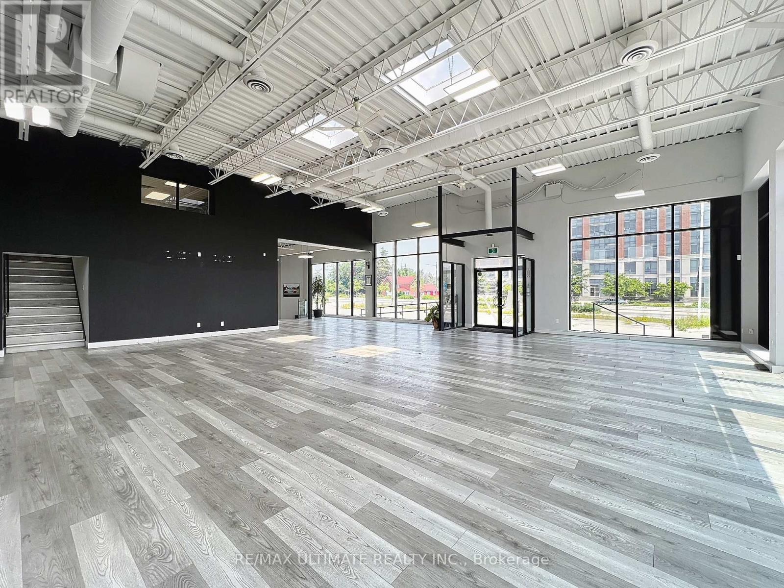 11262 YONGE STREET