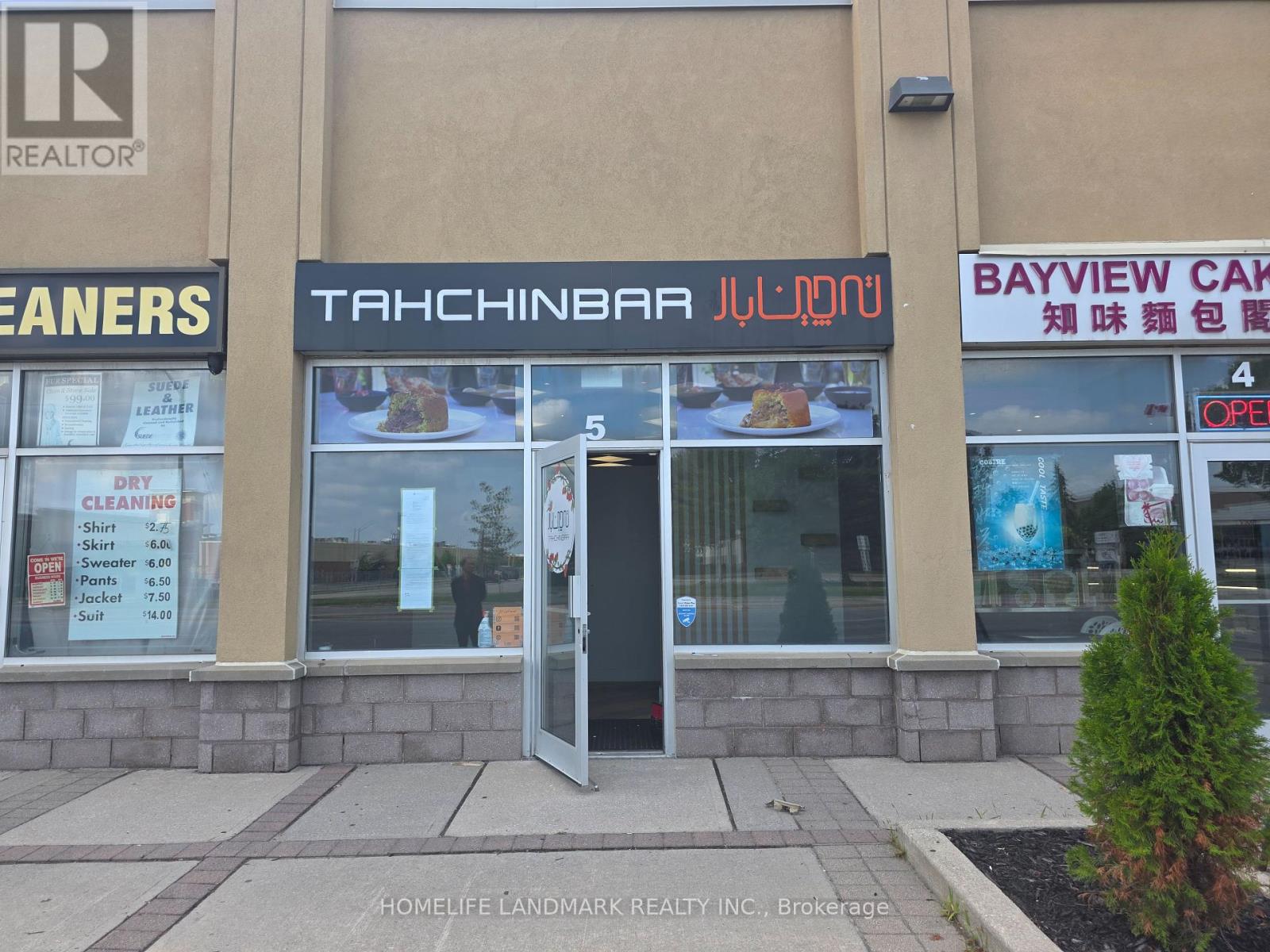 5 – 10066 BAYVIEW AVENUE