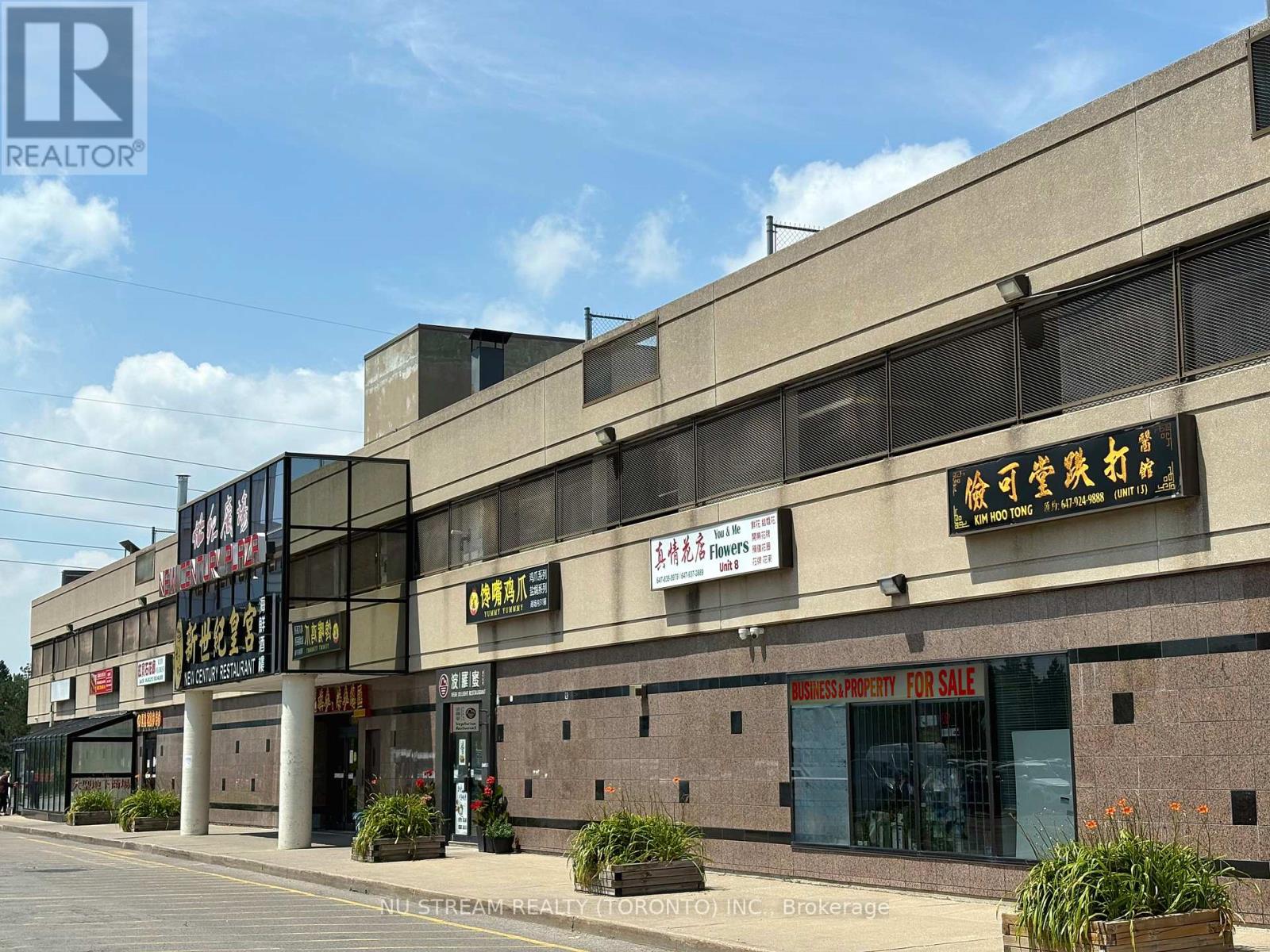 65 – 398 FERRIER STREET