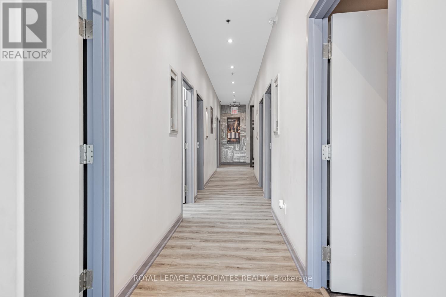 4A – 1390 MAJOR MAKENZIE DRIVE E