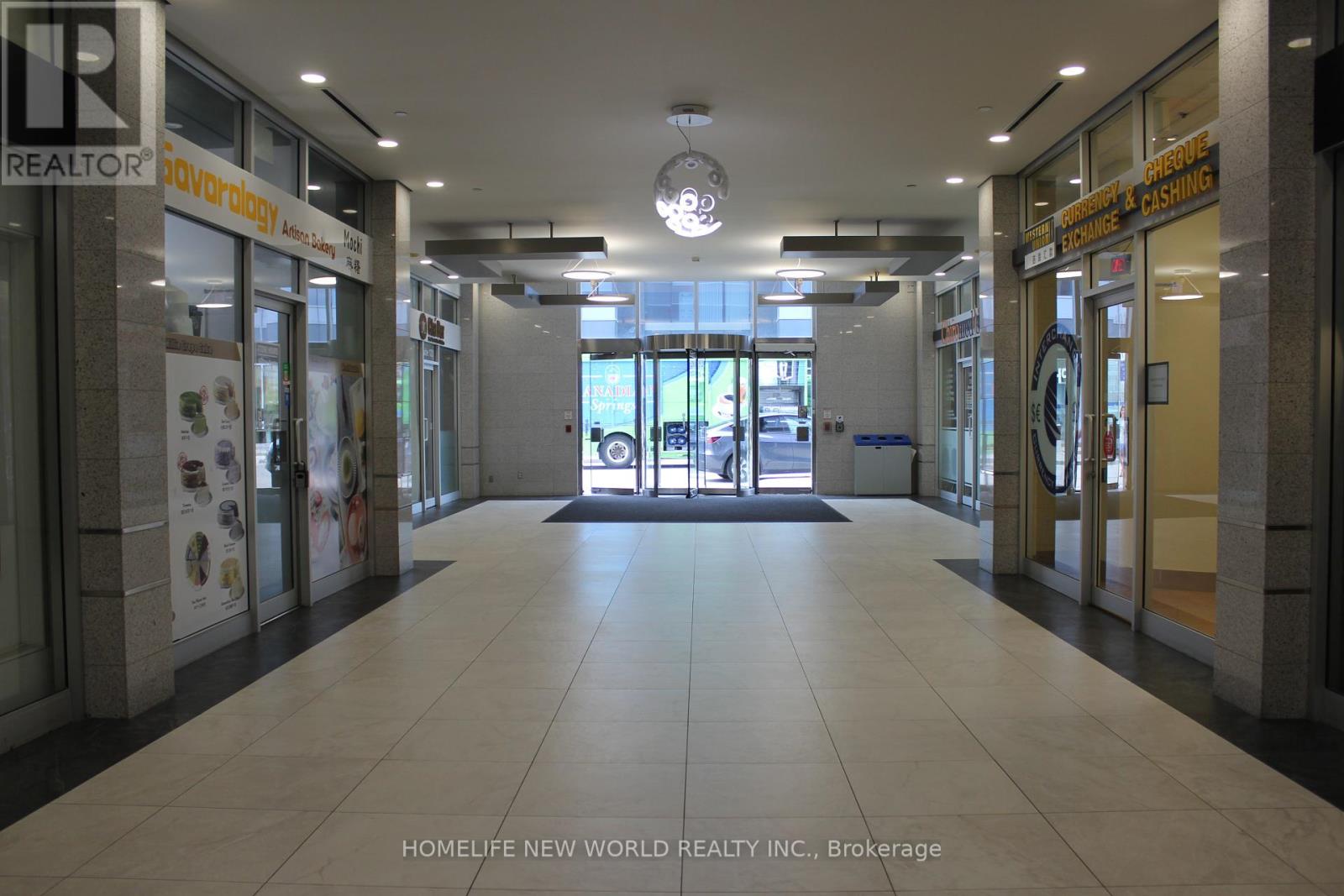 206 – 3621 HIGHWAY 7 E