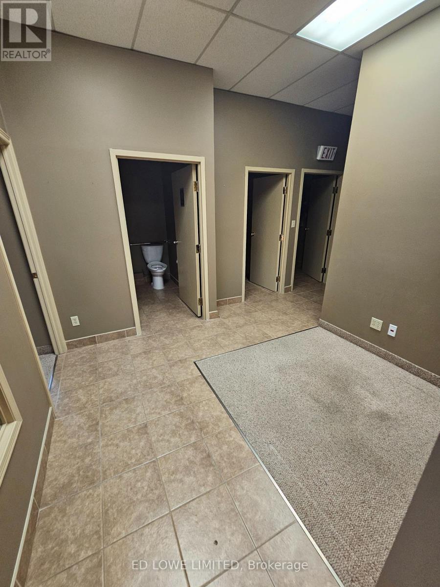 1406 – 64 CEDAR POINTE DRIVE