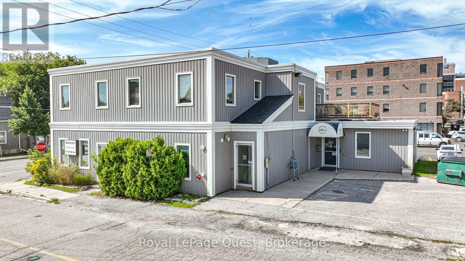 94 COLBORNE STREET W