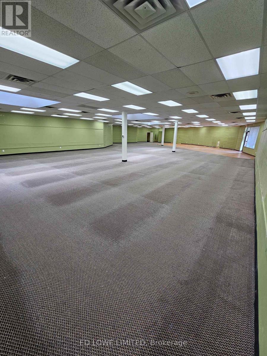 13 -16 – 15 CEDAR POINTE DRIVE