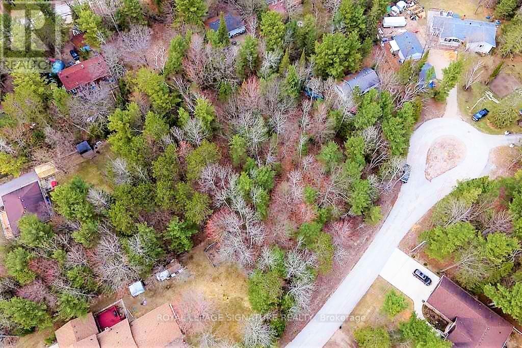 4 NIDA CRESCENT
