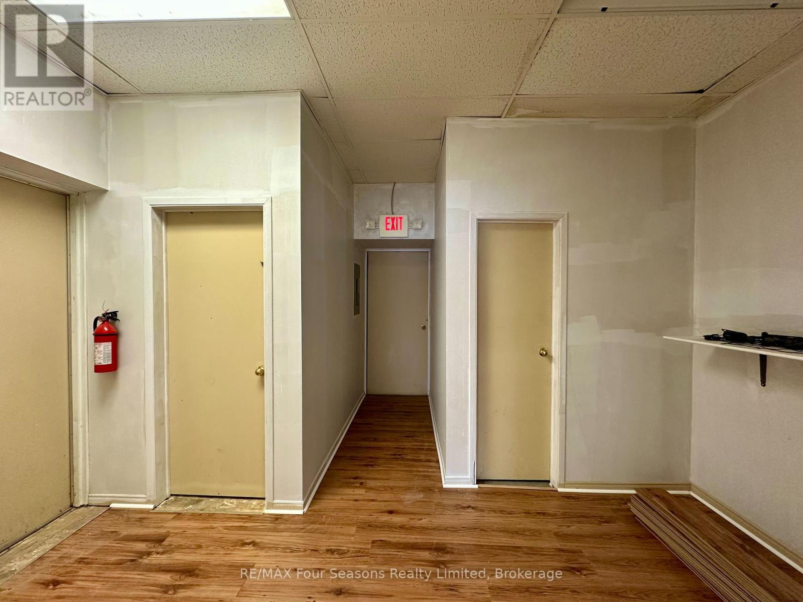C1 – 206 PERRY STREET