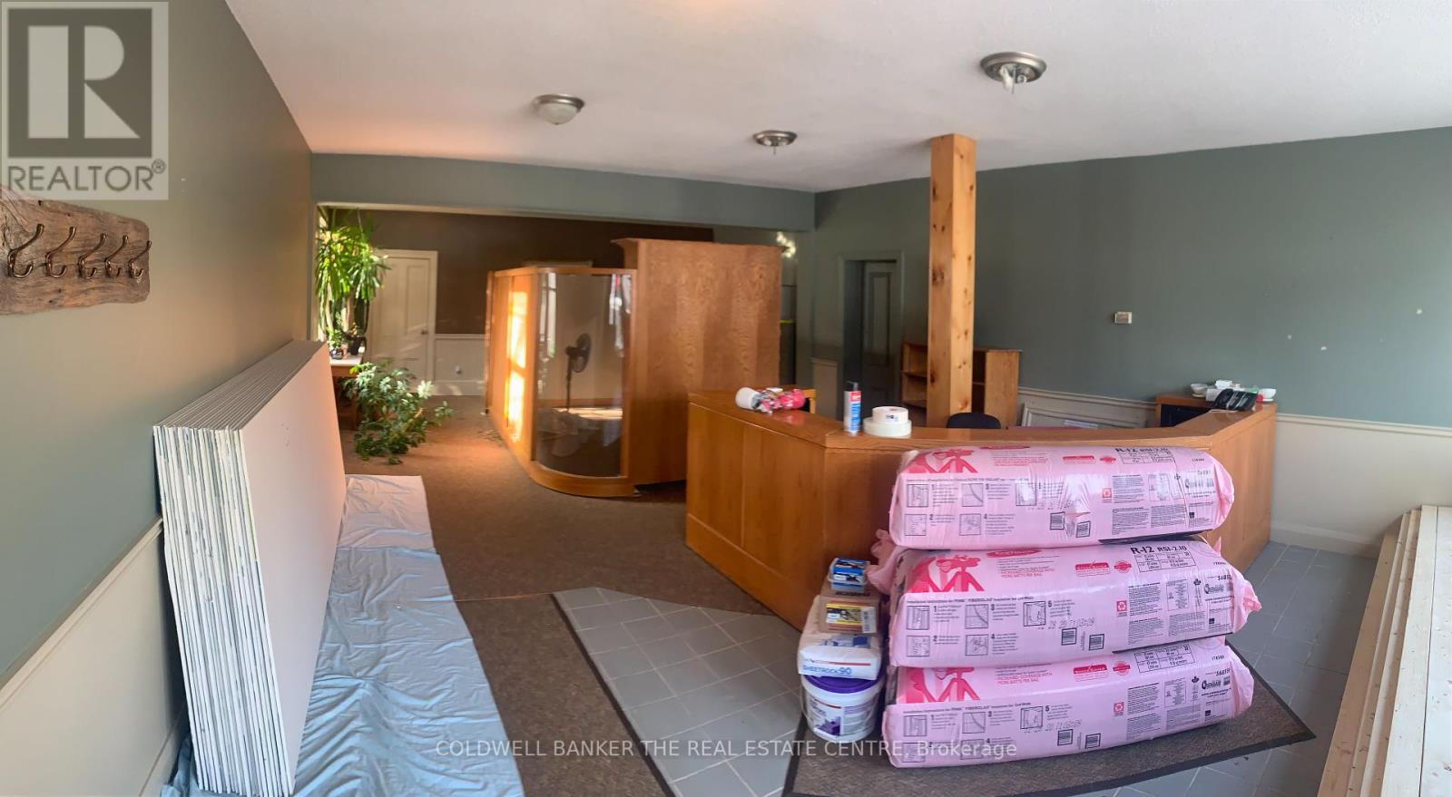 UNIT #1 – 4570 PENETANGUISHENE ROAD