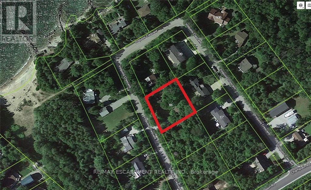 LOT 118 IROQUOIS CRESCENT