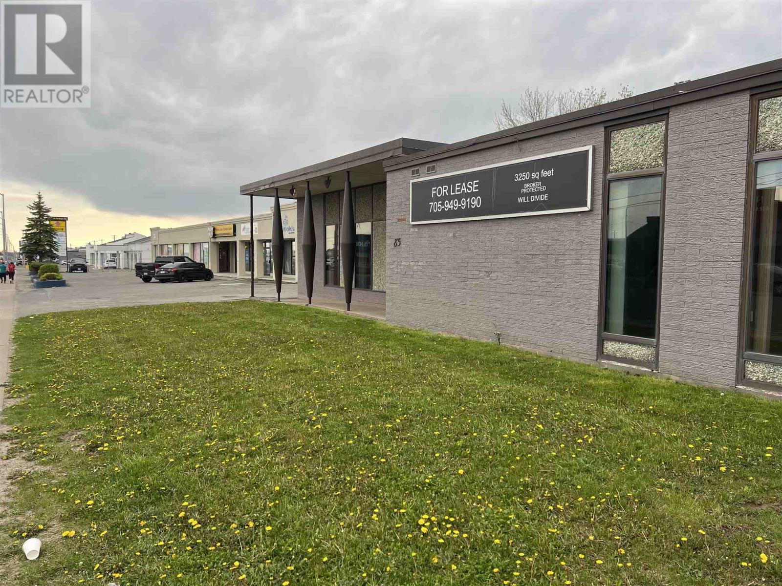 85 Great Northern RD