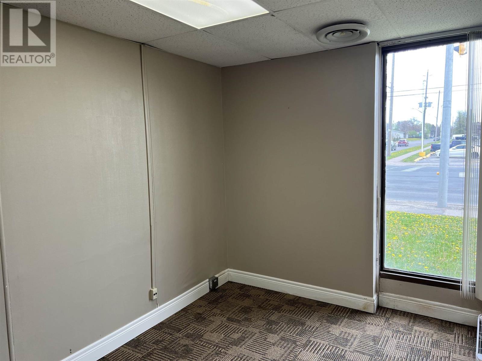 85 Great Northern RD