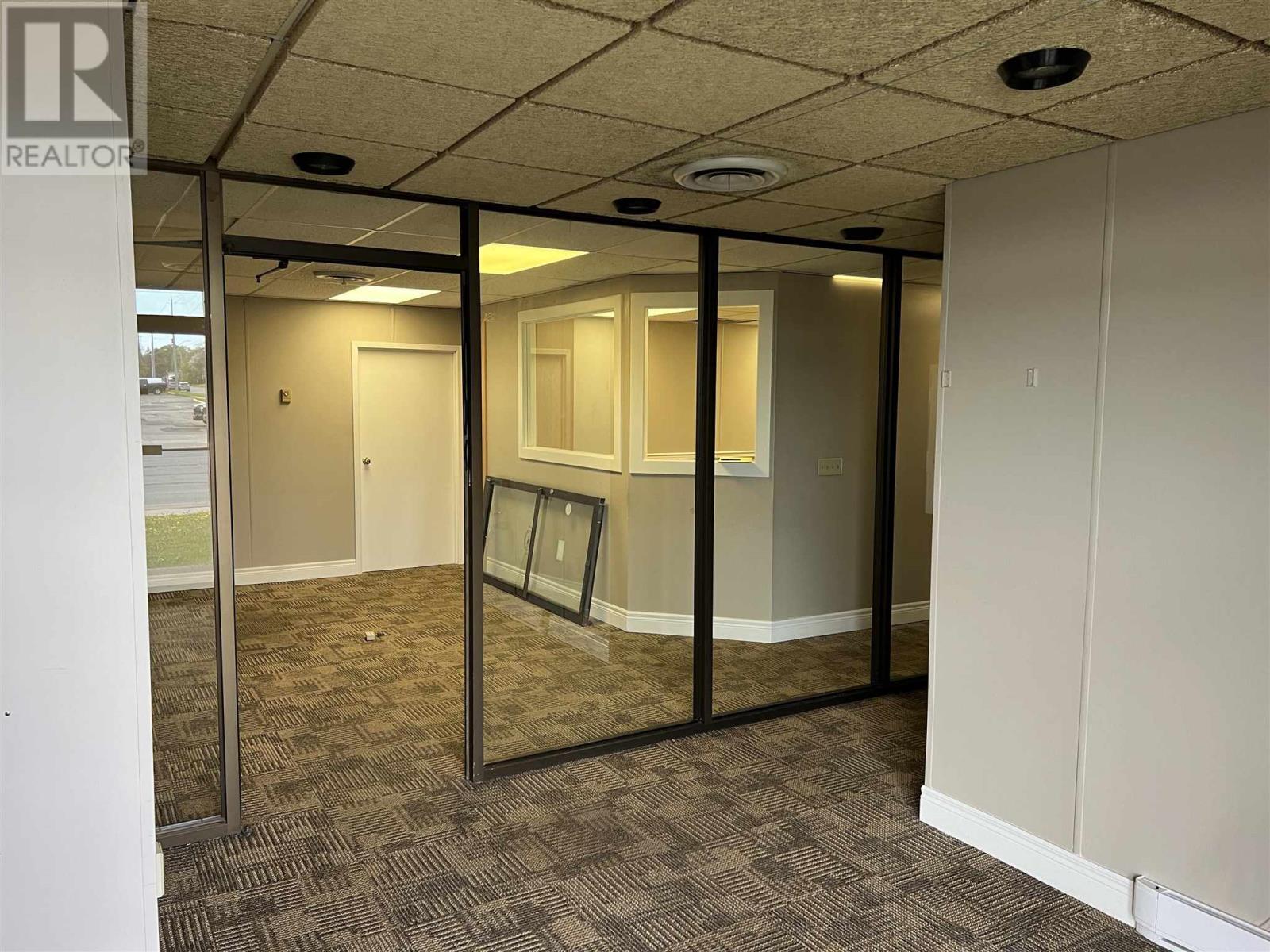 85 Great Northern RD