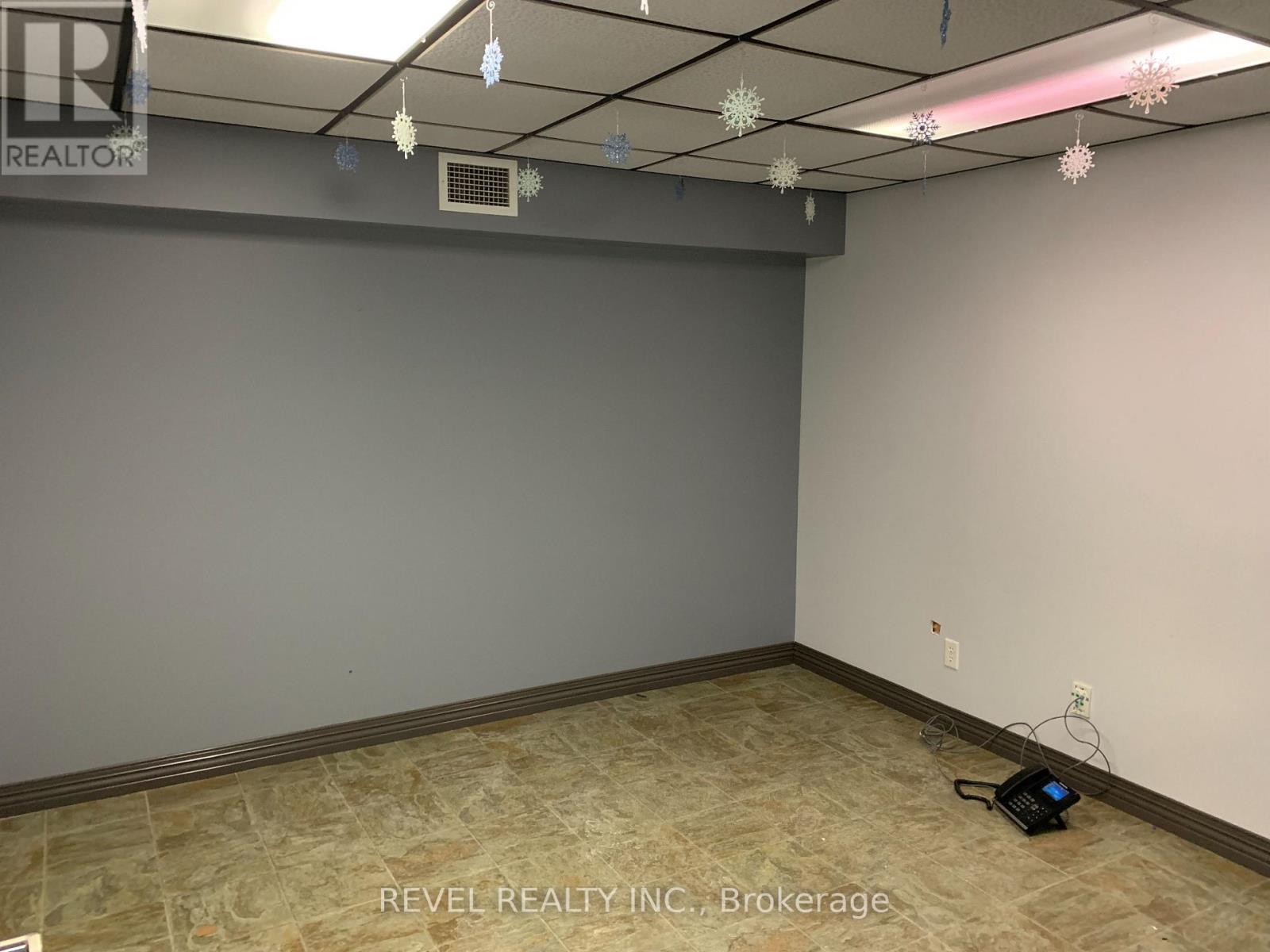 UNIT C – 124 THIRD AVENUE