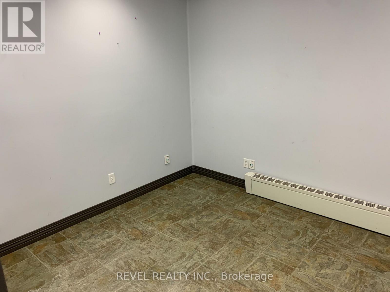 UNIT C – 124 THIRD AVENUE