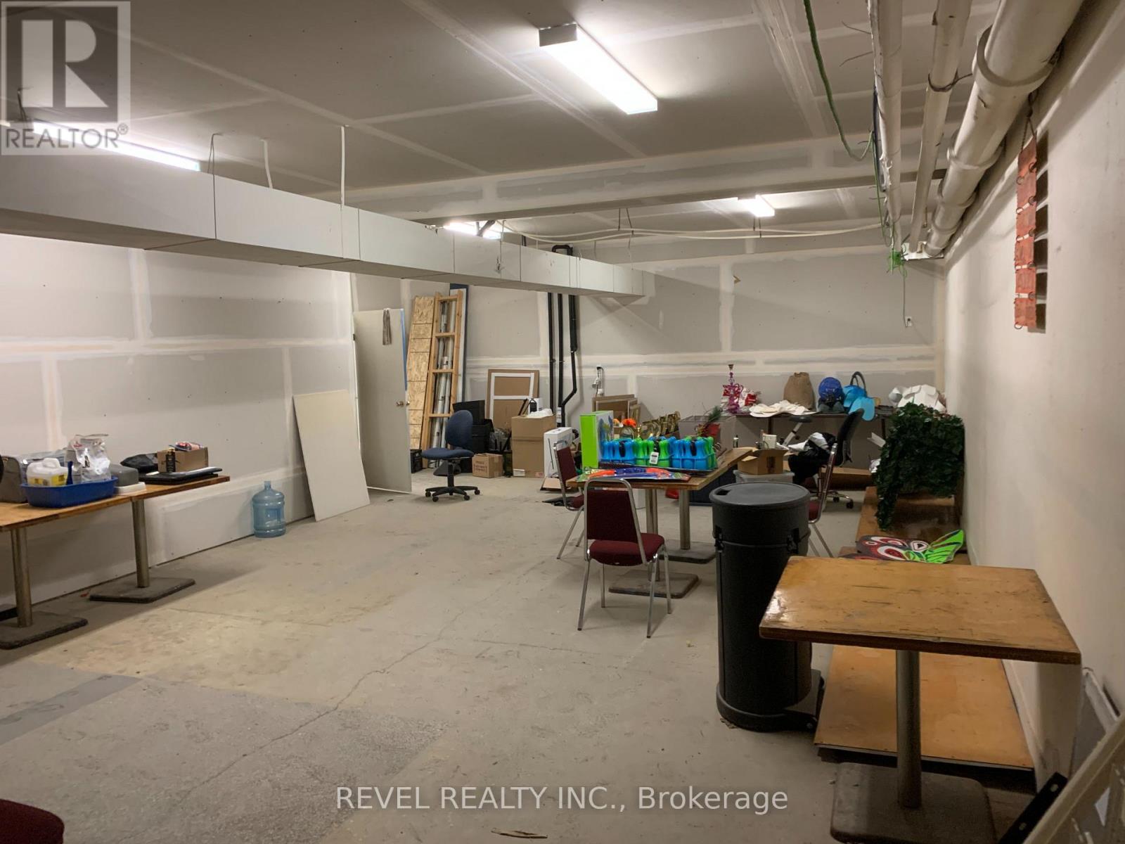 UNIT 3 – 184 THIRD AVENUE